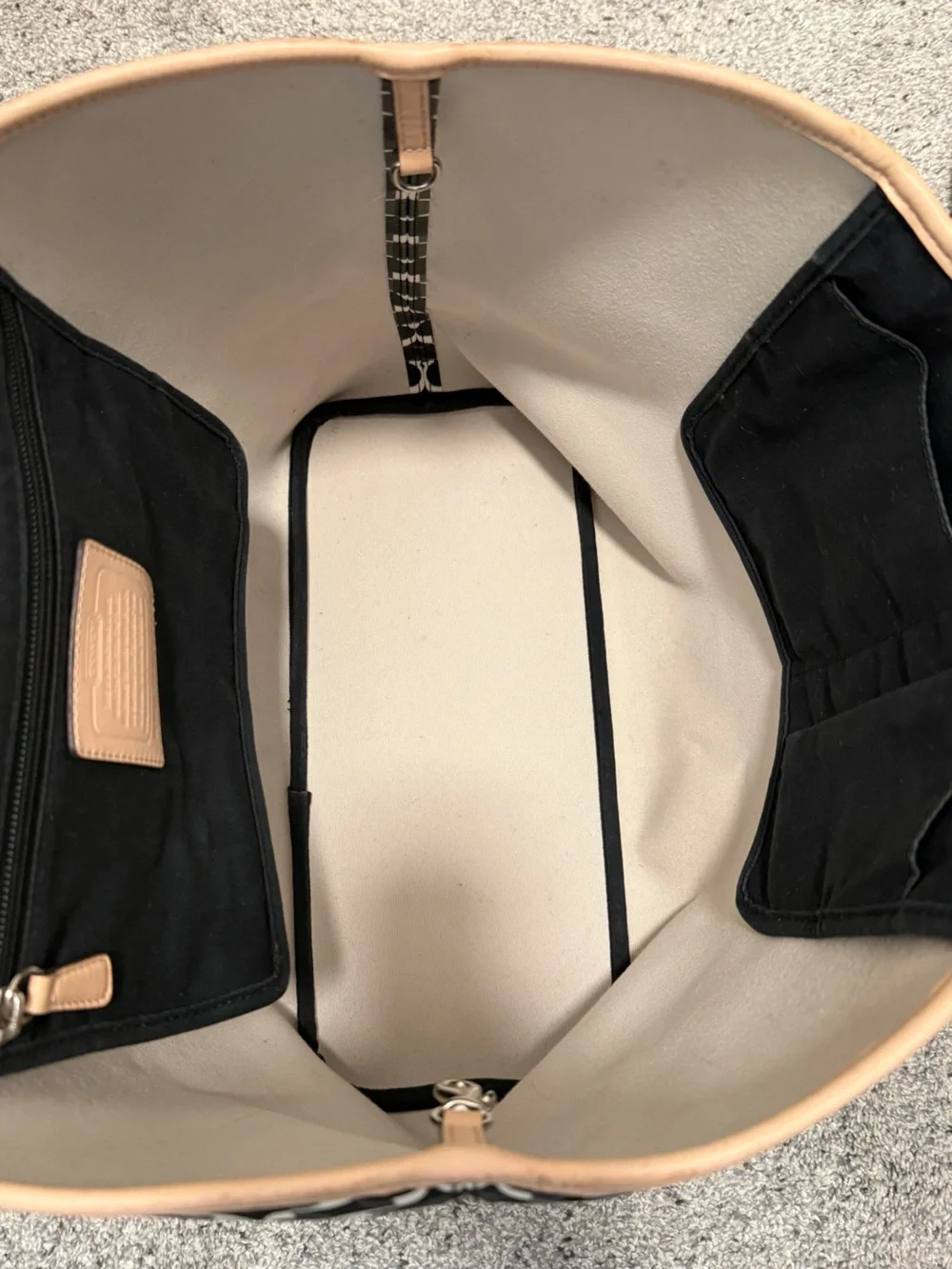 Coach F23673 Optic Signature C Large Coated Canvas Tote